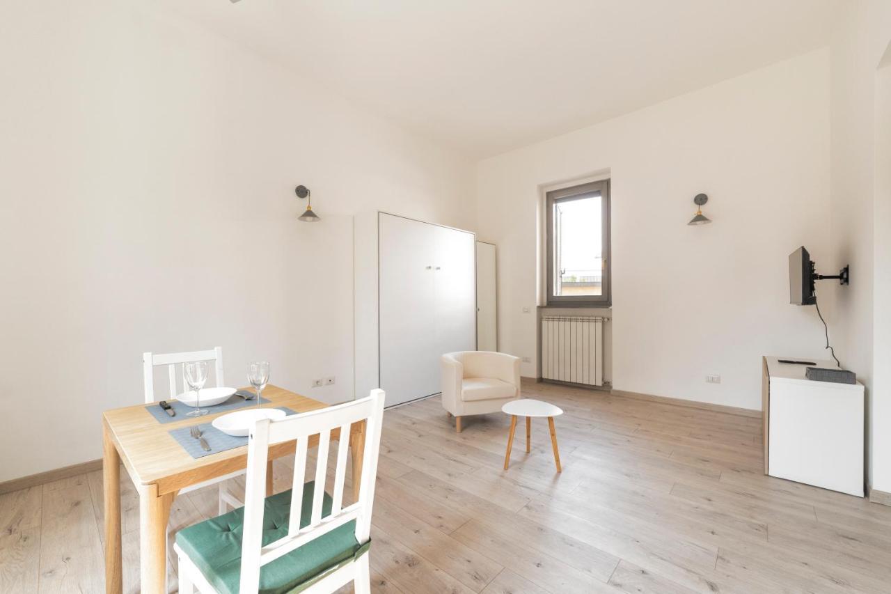 Maciachini Renovated Studio! 밀라노 외부 사진